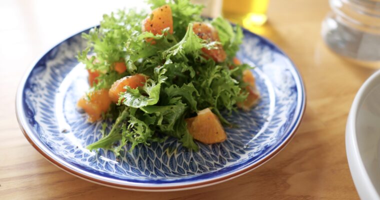 【簡単レシピ】ブラッドオレンジとわさび菜のサラダの作り方