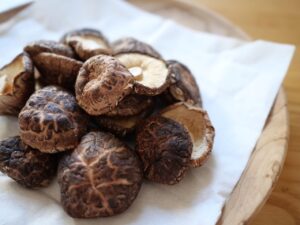 椎茸　干し椎茸　活用法　　おつまみ　レシピ