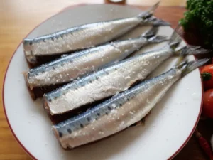 レシピ　いわしのオイル煮の作り方　イタリアン　いわしに強めの塩を振る
