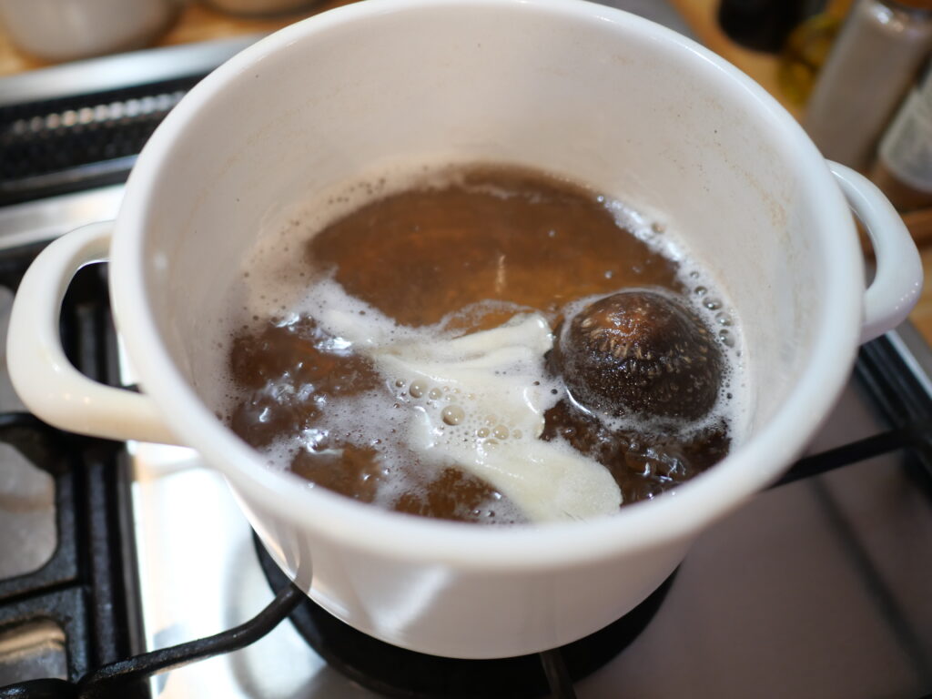 【わんちゃん用ごはんレシピ】昆布水と干し椎茸のやぎミルクスープ　作り方　アレンジ